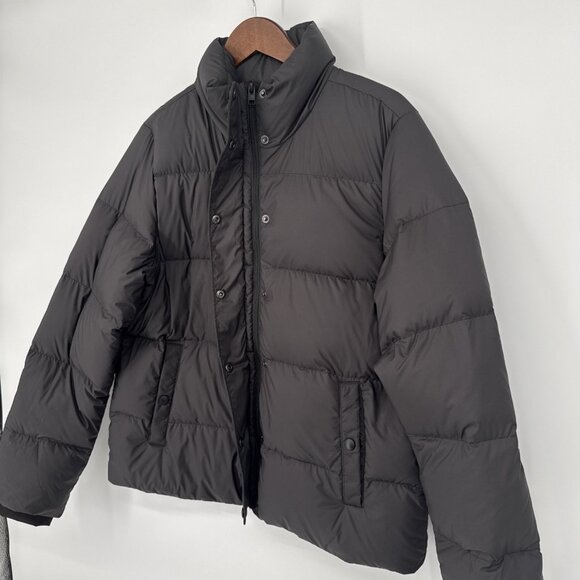 New Patagonia Women's Size Large Black Silent Down Puffer Jacket Coat 27935 NWT - Picture 5 of 10